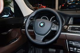 2015款宝马528i GT豪华型