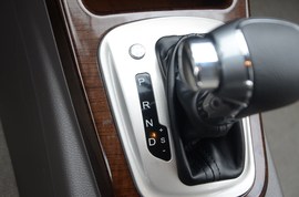 2016款风行景逸S50 1.6L CVT旗舰型