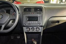 2014款大众POLO 180手动舒适版