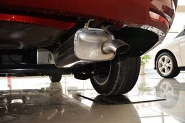 2015款福特福睿斯1.5L自动时尚型