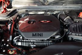 2014款MINI COOPER S Fun 2.0T