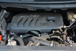 2014款别克GL8 2.4L LT豪华商务行政版