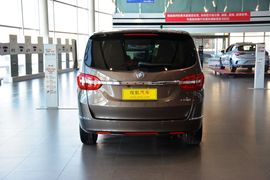 2014款别克GL8 2.4L LT豪华商务行政版
