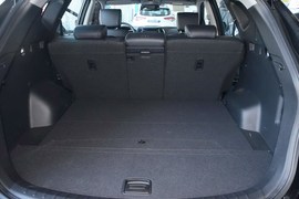 2015款现代全新胜达2.4L自动两驱智能型