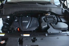 2015款现代全新胜达2.4L自动两驱智能型