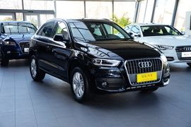 2015款奥迪Q3 35TFSI 300万纪念舒享版