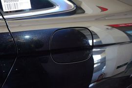 2015款福特金牛座2.0L GTDi时尚型