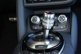 2014款奥迪R8 Spyder 4.2 FSI quatt