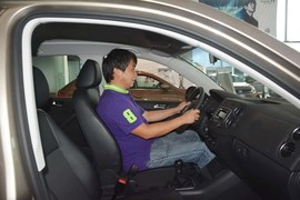 2015款大众途观1.8TSI手自一体两驱舒适版到店实拍