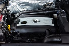 2015款大众途观1.8TSI手自一体两驱舒适版