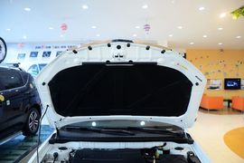 2016款吉利新帝豪1.3T CVT向上版