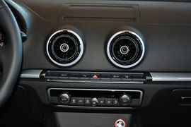 2014款奥迪A3两厢35TFSI舒适型
