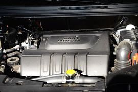 2015款东南V5 plus 1.5L手动智趣型
