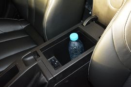 2015款东南V5 plus 1.5L手动智趣型
