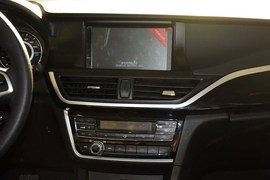 2015款东南V5 plus 1.5L手动智趣型