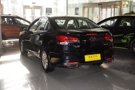 2015款东南V5 plus 1.5L手动智趣型