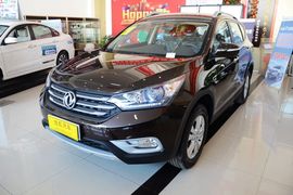 2015款东风风神AX7 2.0L手动智悦型