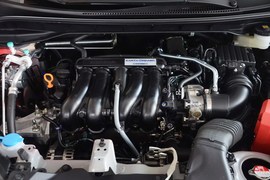 2014款本田飞度1.5L SE CVT时尚型