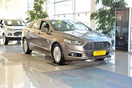 2013款福特蒙迪欧2.0L GTDi200豪华型