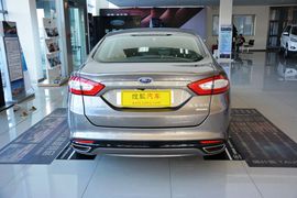 2013款福特蒙迪欧2.0L GTDi200豪华型