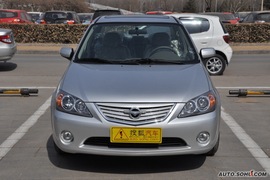 2010款海马福美来1.6L手动豪华型