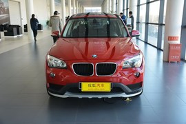 2014款宝马X1 sDrive18i时尚型