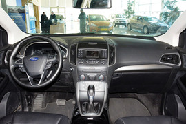 2015款福特锐界2.0T GTDi两驱铂锐型（7座）