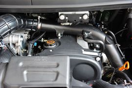 2014款江淮瑞风M5 2.0T手动商务版