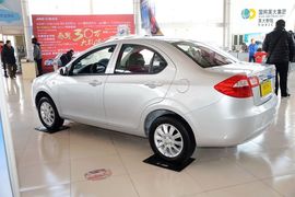 2015款江淮iEV4豪华智能型