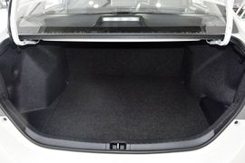 2016款丰田雷凌1.6G-L CVT领先版