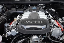 2016款大众途锐3.0TSI高配型