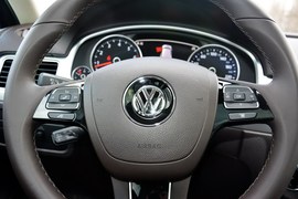 2016款大众途锐3.0TSI高配型