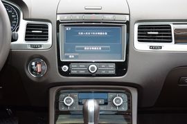 2016款大众途锐3.0TSI高配型