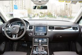 2016款大众途锐3.0TSI高配型