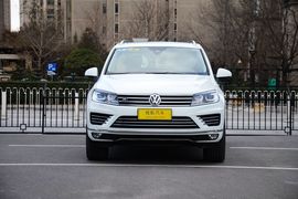 2016款大众途锐3.0TSI高配型