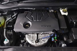 2016款雪铁龙经典世嘉1.6L手动品尚型