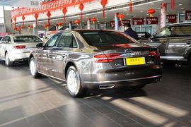 2014款奥迪A8L 45TFSI quattro舒适型