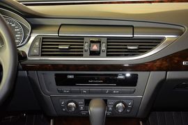 2016款奥迪A7 50TFSI quattro舒适型