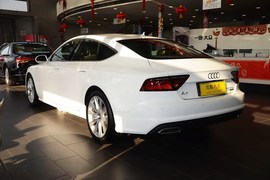 2016款奥迪A7 50TFSI quattro舒适型