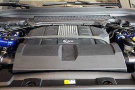 2016款路虎揽胜运动版5.0 V8 SVR