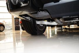 2016款路虎揽胜运动版5.0 V8 SVR