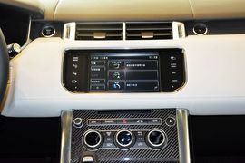 2016款路虎揽胜运动版5.0 V8 SVR