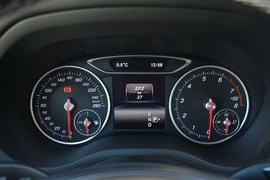 2015款奔驰B200豪华型