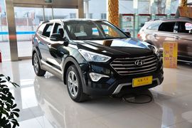 2015款现代格锐2.0T 7座两驱领先版