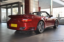 2010款保时捷911 Turbo敞篷版