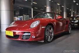 2010款保时捷911 Turbo敞篷版