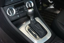 2015款奥迪Q3 30TFSI舒适型