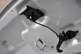 起亚VQ威客2.7L手自一体豪华型