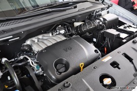 起亚VQ威客2.7L手自一体豪华型