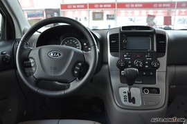 起亚VQ威客2.7L手自一体豪华型